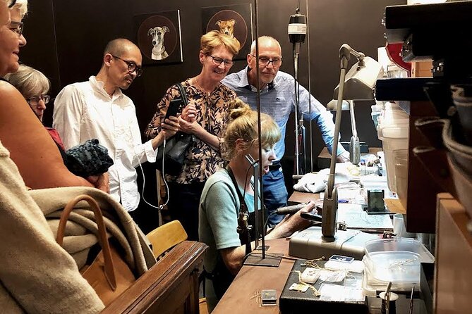Private Antwerps Diamonds and Jewellery Old City Center Historic Tour - Tips for the Tour