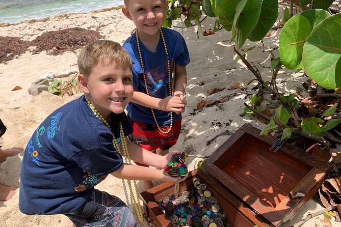 Private Augmented Reality Treasure Hunt in St Thomas - Overview and Experience