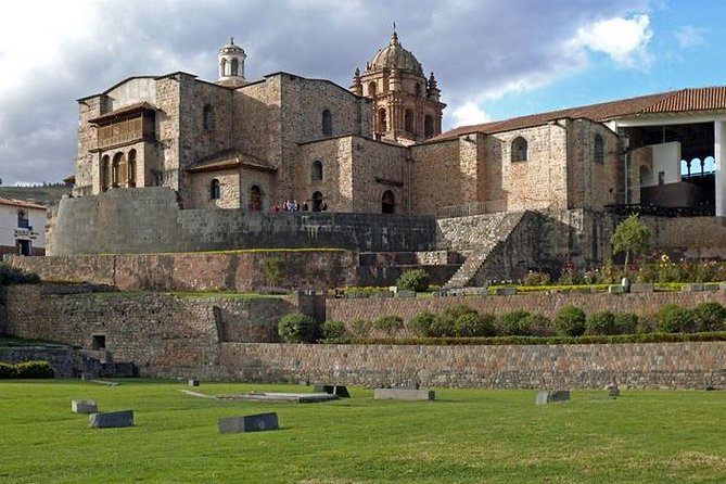 Private Cusco Walking Tour: Inca Museum, Qorikancha and San Pedro Market - Experiencing Daily Life at San Pedro Market