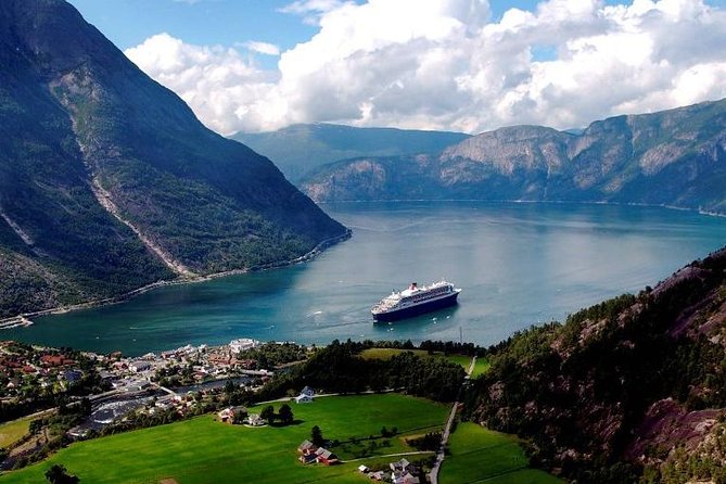 Private Day Tour - Hardangerfjord, Voss Gondol and 4 Great Waterfalls - The Sum Up