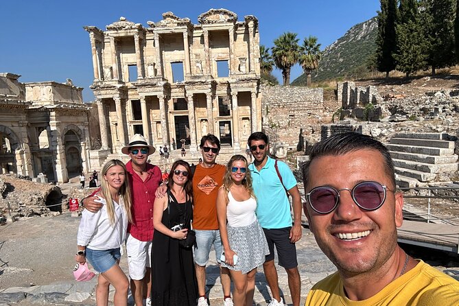 Private Guided Ephesus Tour With New Museum With Lunch - Guided Walking Tour of Ephesus