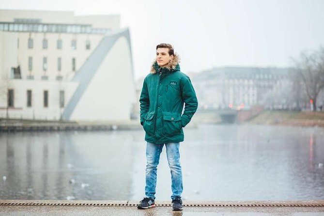 Private Photo Session With a Local Photographer in Colmar - Cancellation Policy