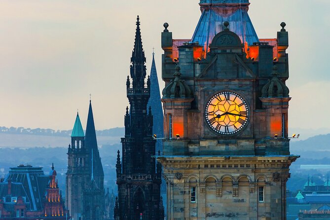 Private Photography & History Tour of Edinburgh With a Local - Recommended Items to Bring