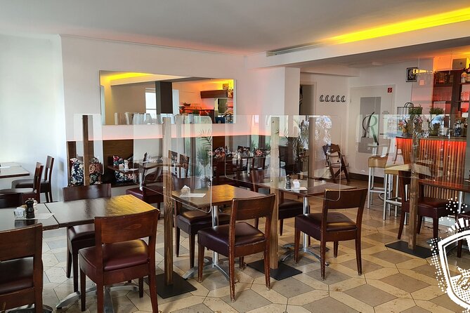 Private Regensburg Tour With Italian Wine and Food Tasting - Common Questions