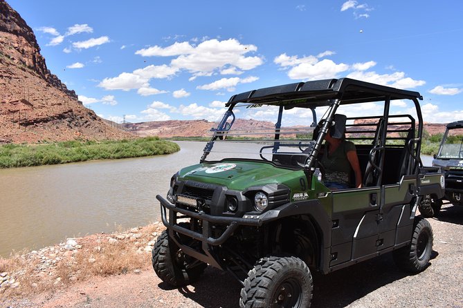 Private Scenic Petroglyph Tour in Moab - Guided Off-Roading Tour