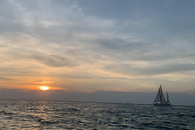 Private Sunset Cruise St Petersburg - Common Questions