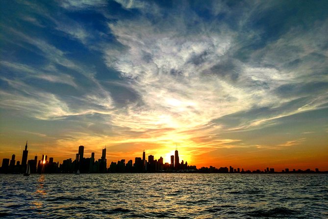 Private Sunset Sail on Lake Michigan With Breathtaking Views of Chicago - Pricing and Terms