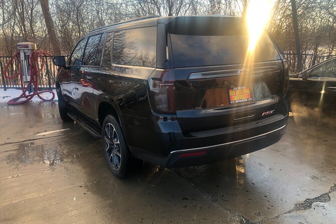 Private SUV Transfer From Chicago Downtown to OHare Airport - The Sum Up