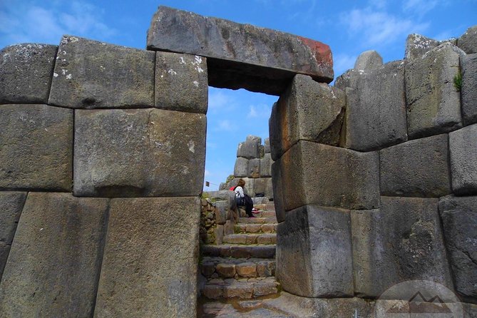 Private Tour: 6 Days Cusco Machupicchu Rainbow Mountain - Common Questions