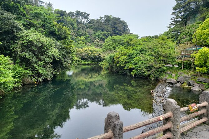 Private Tour Mountain Hallasan Hiking Course in Jeju Island - Weather Conditions and Refunds
