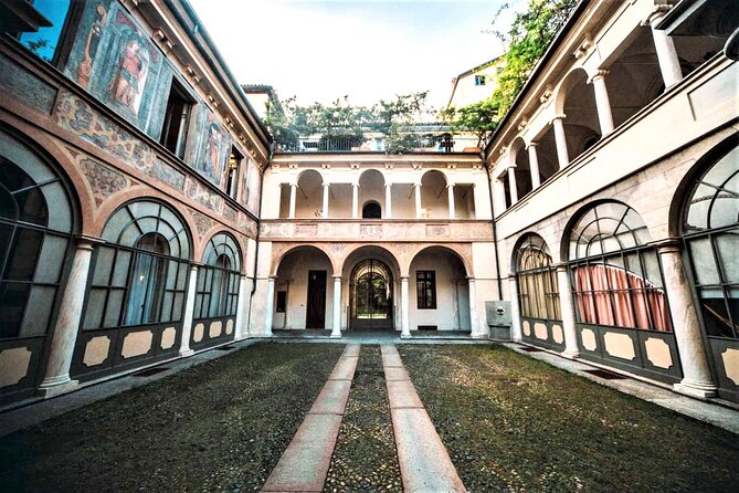 PRIVATE Tour of UNUSUAL and Hidden Turin for Curious People - Curiosity-Piquing Stops in Turin