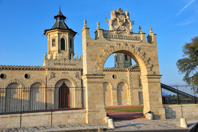 Private Tour on the Route Des Grands Vins Du Médoc With Visits and Tastings - Pricing and Group Size Options