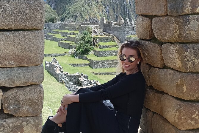 Private Tourist Guide in Machupicchu From Aguas Calientes. - Pricing and Terms