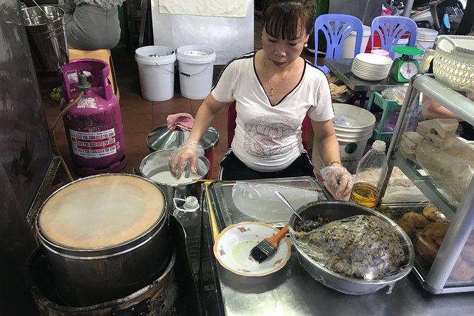 Private Walking Saigon Food Tour by Night - Common Questions