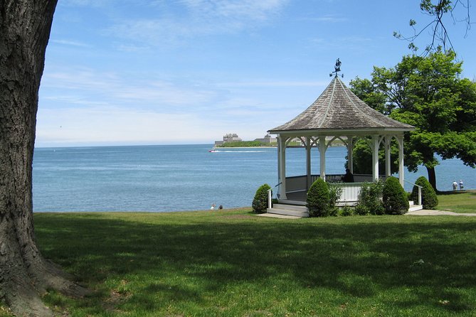 Private Walking Tour of Niagara-on-the-Lake Historic District - Common Questions