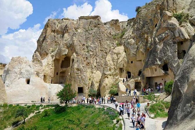 Red Tour ( North of Cappadocia ) - How to Arrange the Meeting or Request Pickup