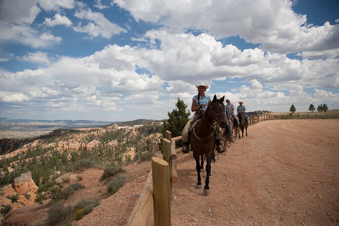 Rubys Horseback Adventures Utah 1.5 Hour Ride - Stories and Scenery Highlights