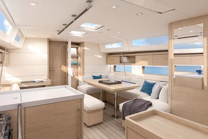 Sailing Charter Around Vancouver Harbour Private Tour - The Sum Up