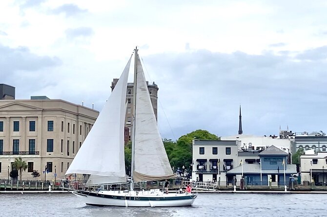Sailing Charters in Wilmington - The Sum Up