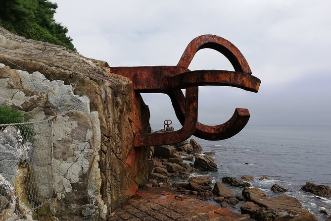 San Sebastian SIGHTSEEING and PINTXOS - Private Cultural & Gastronomic Adventure - The Sum Up