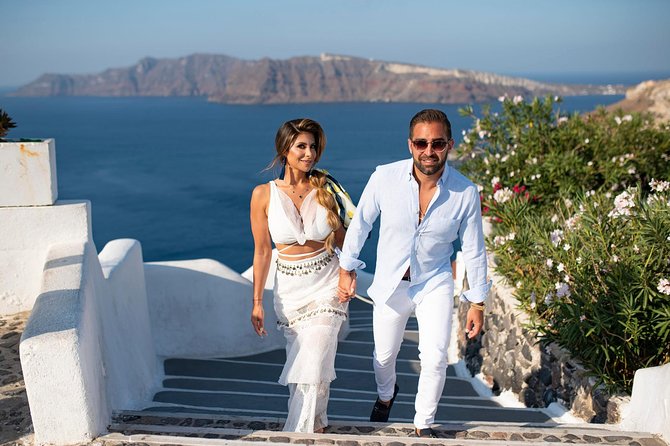 Santorini Walking Tour With a Personal Photographer - Directions