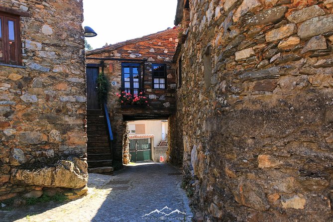 Schist Villages at Lousa Mountain - Farm-to-Table Meal at Destination Restaurant