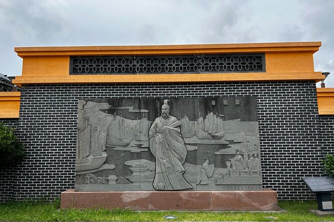 Seogwipo(The Southern City of Jeju) Art Museum Walking Tour - Common Questions