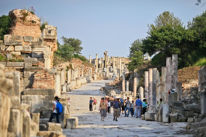 Shore Excursion 1 or 2 Day Private Tour From Kusadasi Port for Ephesus-Pergamon - Itinerary for 2 Day Private Tour