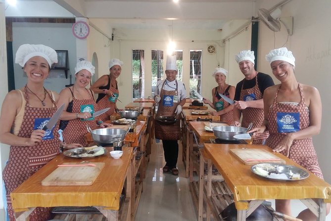 Short Authentic Lunch Cooking Class With Thai Master Chef at Sukho Cuisine Lanta - The Sum Up