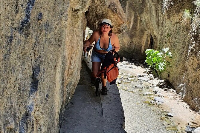 Sierra Nevada Canyon Hiking Adventure - Cancellation Policy