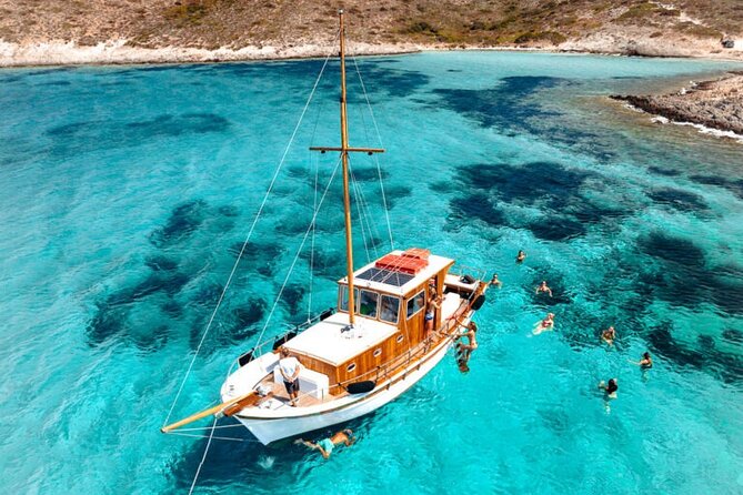 Small Group Cruise Around Antiparos & Despotiko With Lunch - Weather and Traveler Requirements
