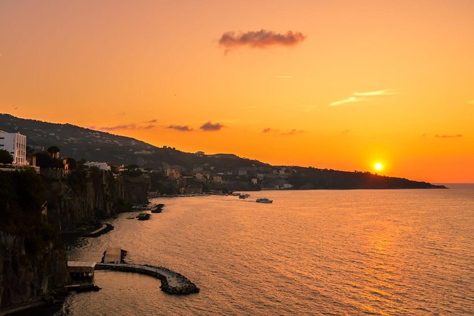 Sorrento and Amalfi Coast - Private Day Trip - Best Times to Visit and Avoid Crowds