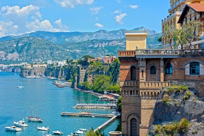 Sorrento Walking & Food Tour at Sunset - Local Food Tastings