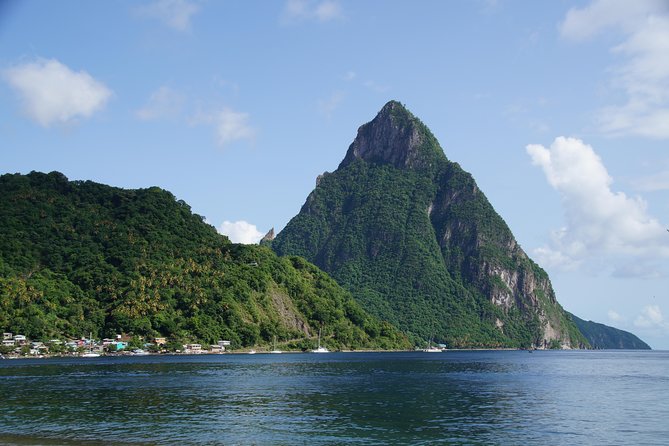 St Lucia Sundays Tour - Tour Guide Excellence