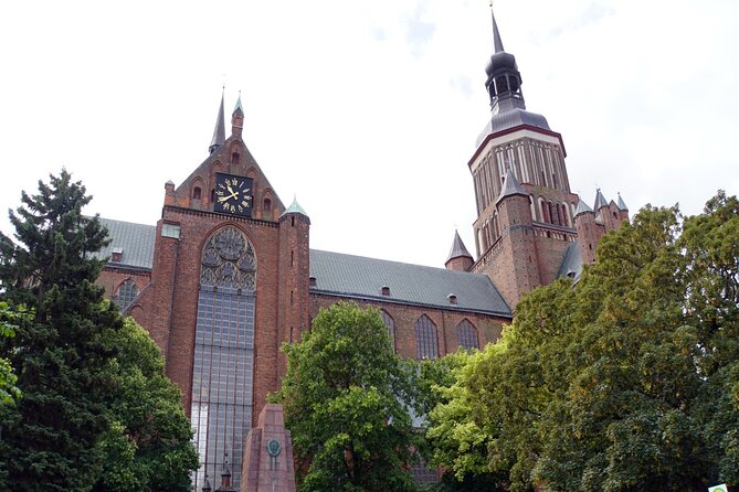 Stralsund Old Town Walking Tour, St Marys Church With Guide - Good To Know