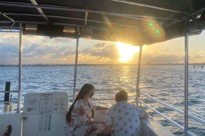 Sunset Harbor Boat Ride in San Juan - Negative Review
