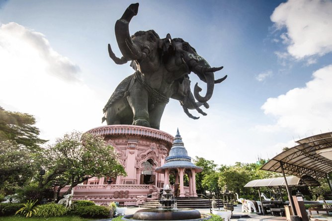 The Erawan Museum in Samut Prakan Province - Exploring the Museums Grounds and Gardens