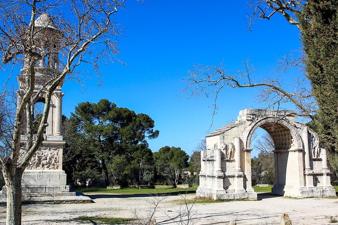 The Medieval Villages of Les Baux,St Rémy De Provence & Domaine Oddo Winery Tour - The Sum Up