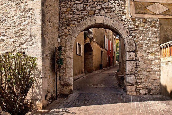 TOULON: 7 Hrs Private Shore Excursion: Aix En Provence, Cassis and Le Castellet - Copyright and Terms & Conditions