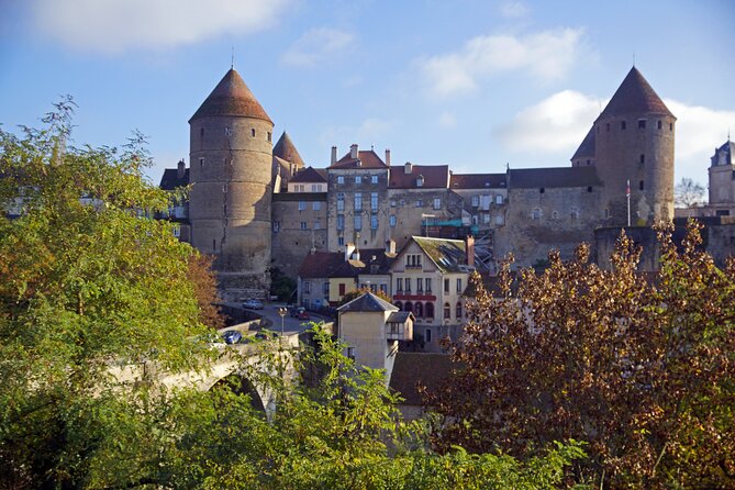 Touristic Highlights of Semur-En-Auxois a Private Half Day Tour With a Local - The Sum Up