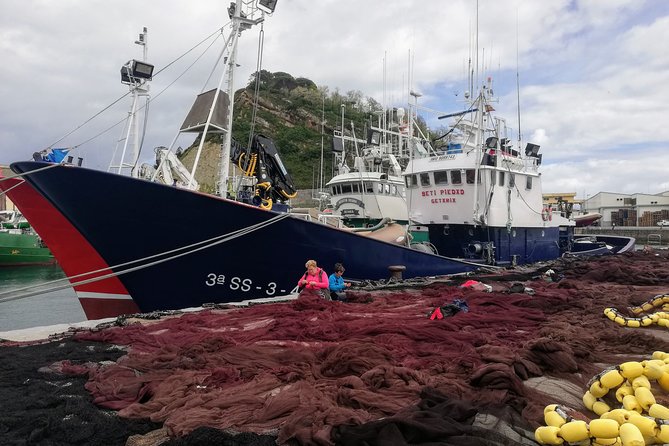TXAKOLI Vineyards HIKE, ZUMAIA and GETARIA - Private Outdoor & Gastronomic Tour - Common Questions