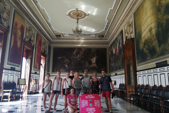 Walking Tour Across the Historic Center in Merida - QR Code for Recommendations