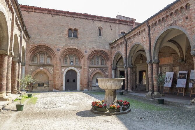 Walking Tour Unveiling Bologna - Tour Highlights