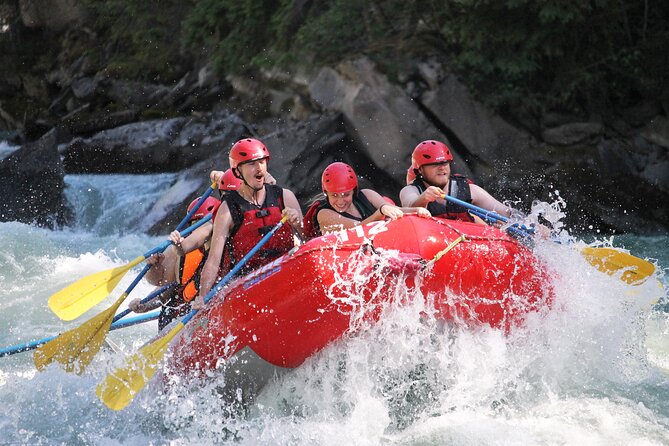Whitewater Rafting on Jaspers Fraser River - Prepare for an Exciting Adventure