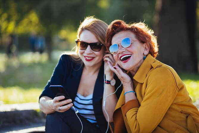 Winnipegs Wealthy Beginnings: a Smartphone Audio Walking Tour - Common Questions
