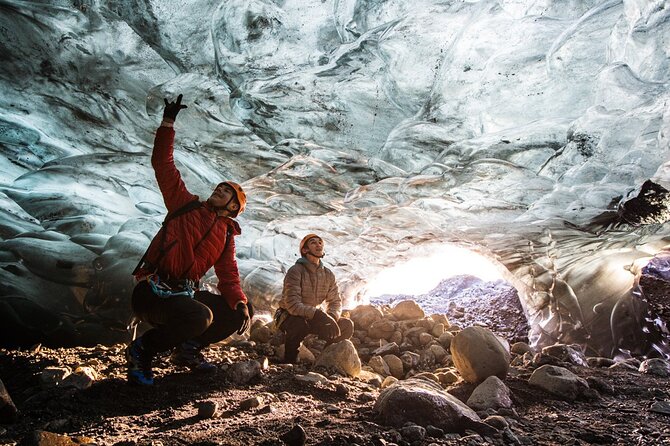 Winter Ice Cave Climbing Private Photoshoot - 15 Shot Package - Cancellation Policy for the Ice Climbing Tour