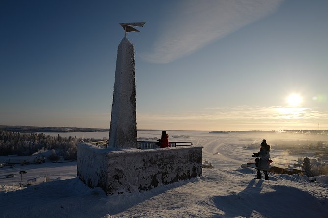 Yellowknife City Tour Natures North Wildlife Gallery - General Information