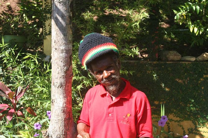 Zimbalis Rasta Tour Lunch - Common Questions