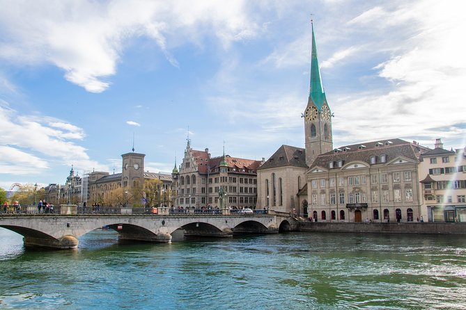 Zurich Chocolate Hunting Tour With a Local - Personalized Guided Tour