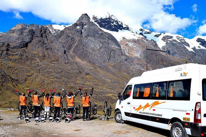 07 Day: Inca Jungle Adventure With Mountain Bike, Rafting, Zipline & Trek - Meeting and Pickup